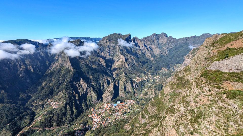 Mountain Wonders in 4h: Nuns Valley Eira Do Serrado - Activity Highlights
