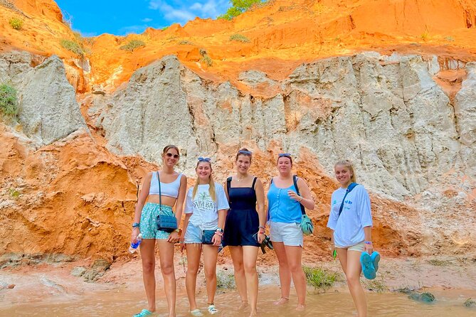 Mui Ne: Sand Dunes Jeep Tour With Friendly English Guide - Inclusions and Services