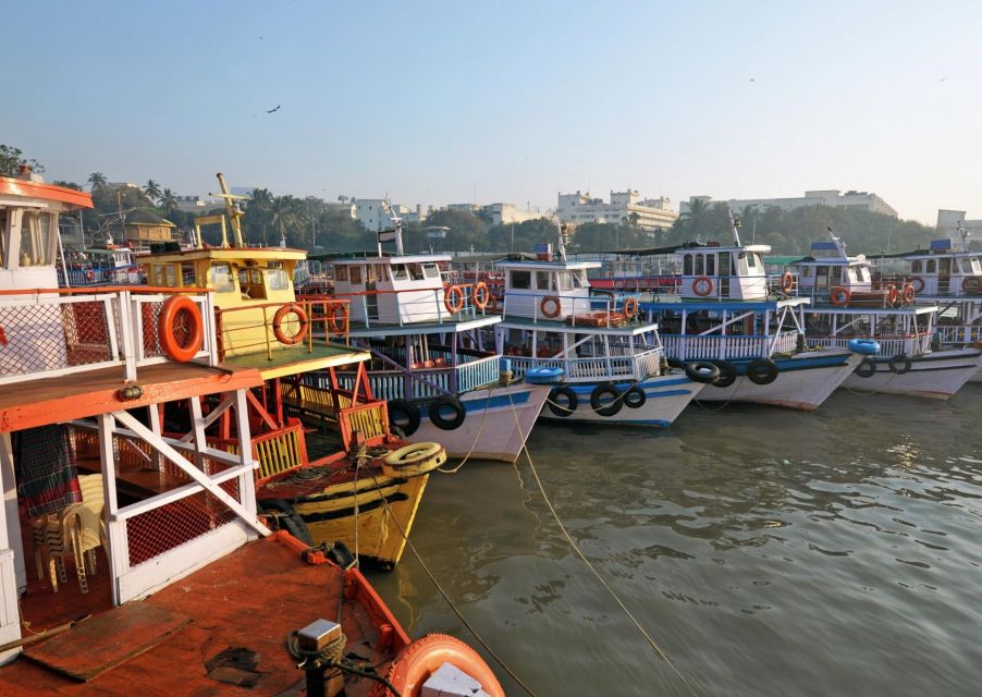 Mumbai: Heritage Highlights Walking Tour With Food Tasting - Dive Into Mumbais Culinary Delights