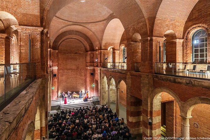 Munich, Concert at the Court Church of All Saints - Accessibility and Amenities