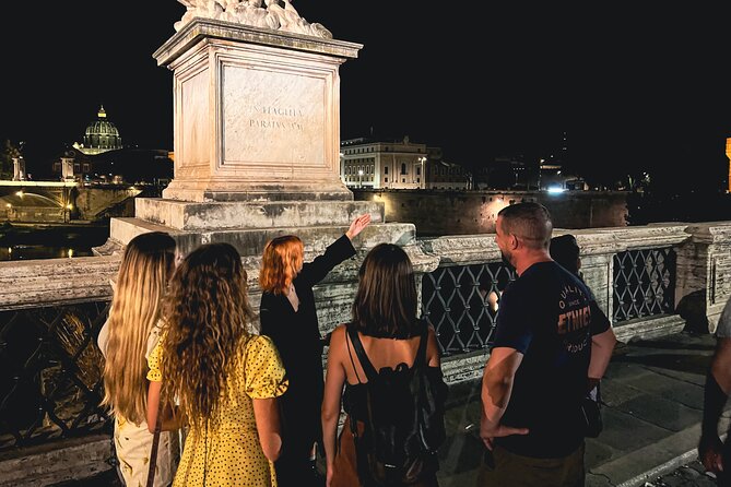 Murder Mysteries of Rome: Rome Ghost Tour - Dark Deeds in Romes Historic Districts