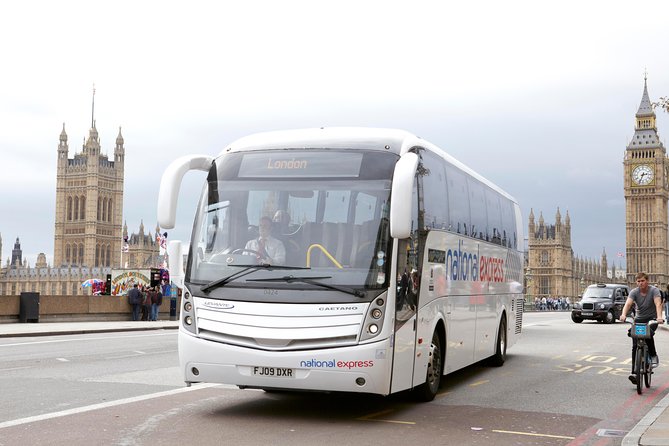 National Express Between Gatwick Airport and Heathrow Airports Bus Transfers - Star Ratings Breakdown