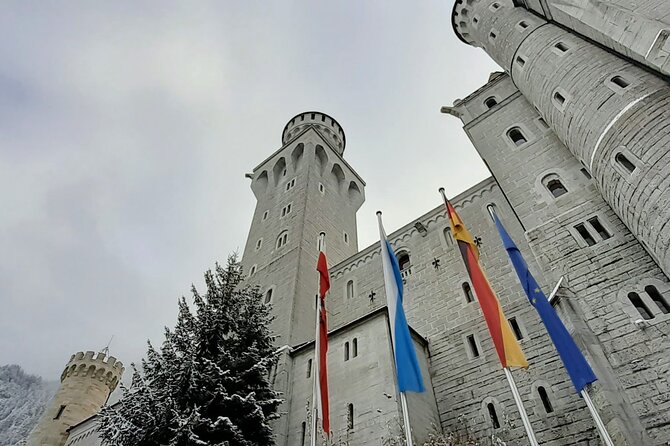 Neuschwanstein Private Winter Tour From Munich Incl. TICKETS - Pickup and Meeting Information