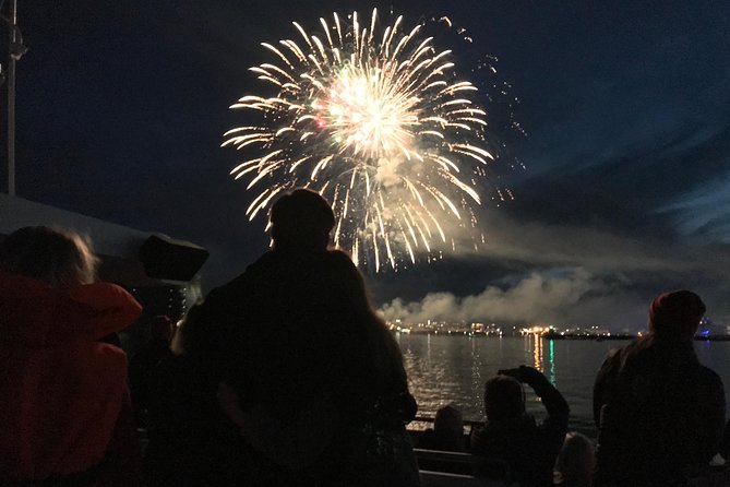 New Years Eve Fireworks Cruise in Reykjavik - Operator Information and Start Time