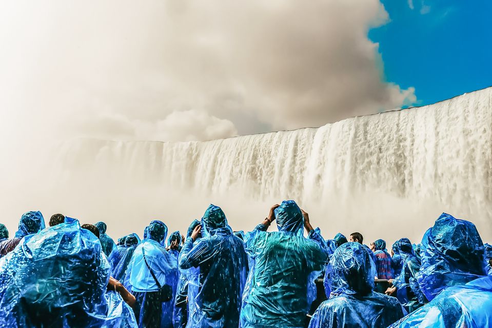 Niagara Falls, Canada: Boat Tour & Journey Behind the Falls - Location and Attractions