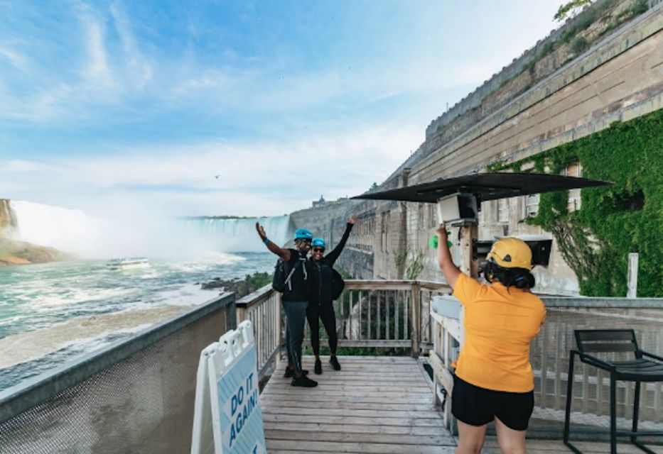 Niagara Falls, Canada: Early Bird Zip Line to The Falls - Full Description