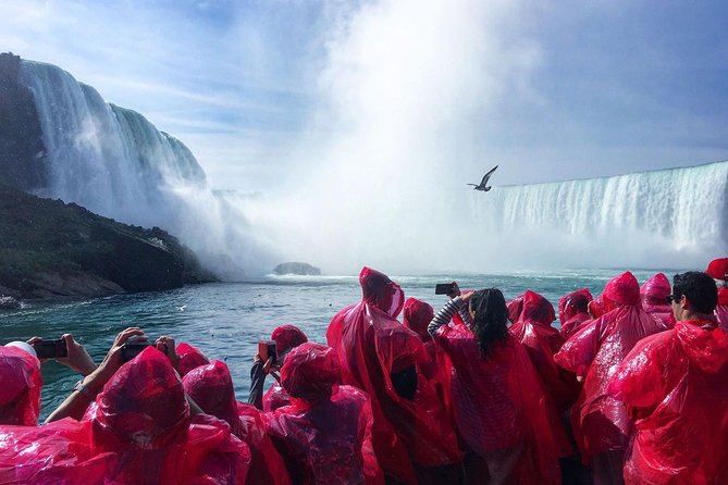 Niagara Falls Day Tour With Boat From Mississauga Hotels - Boat Tour Experience Description