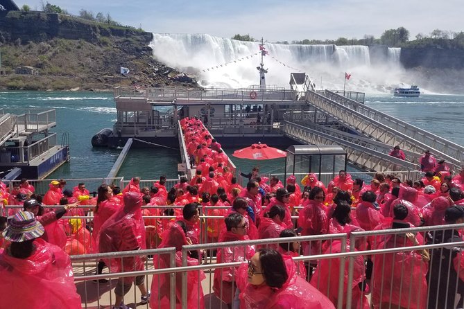 Niagara Falls, Niagara-On-The-Lake, Boat Tour From Toronto - Meeting Point Details