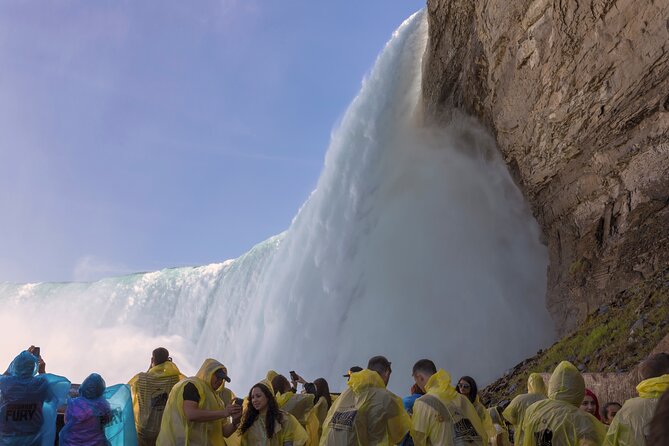 Niagara Falls USA Small Group Day And Night Tour With Guide - Meeting and Pickup Information