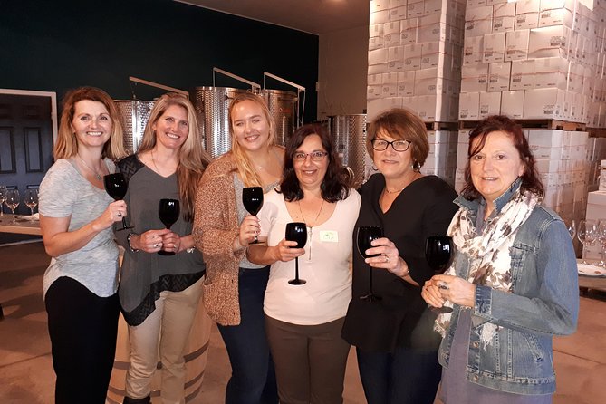 Niagara-On-The-Lake Winery Tasting Afternoon Tour With Wine and Cheese - Customer Reviews