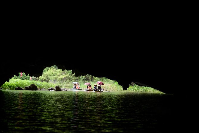 Ninh Binh Daily Tour: Hoa Lu - Tam Coc Boat Trip and Bike - Cycling Adventure