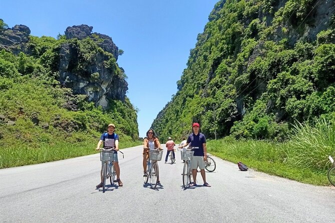 Ninh Binh Full Day-Hoa Lu Temple & Biking, Tam Coc Boat Trip, Dragon Mountain - Tam Coc Boat Trip