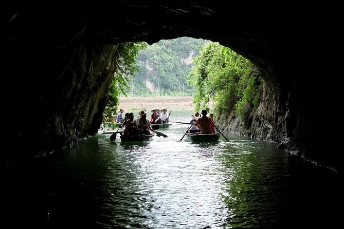 Ninh Binh Tour: Deluxe & Small Group Tam Coc Hoa Lu - Boat, Biking, Buffet Lunch - Reviews