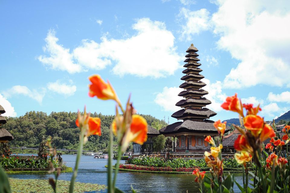 North Bali: All Inclusive Ulun Danu Temple / Banyumala - Key Tour Highlights