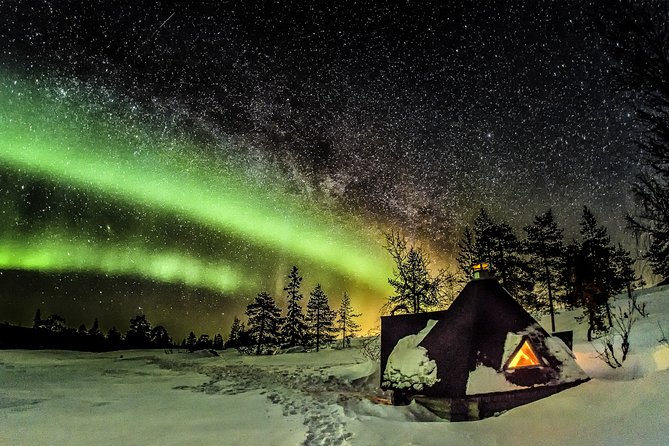 Northern Lights Snowmobile Sleigh Ride - What to Expect During the Ride