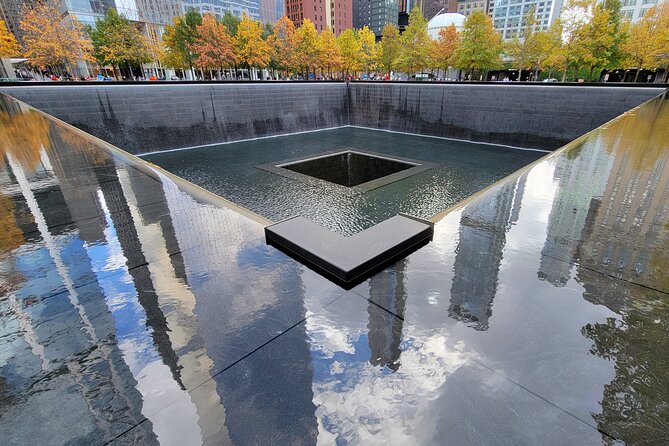 NYC 9/11 Memorial, Lower Manhattan Guided Walking Tour  - New York City - Meeting Point and Logistics