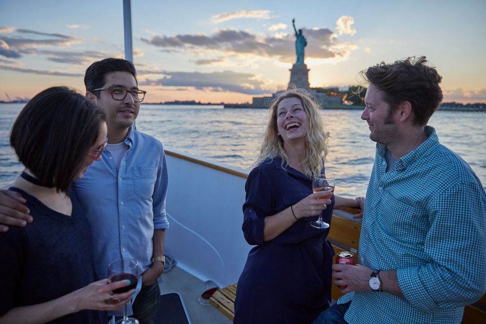 NYC: Sunset Cruise on a Small Yacht With a Drink - Departure and Logistics Information