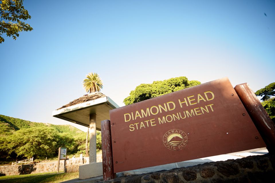 Oahu: Diamond Head Hike With Roundtrip Transportation - Full Description