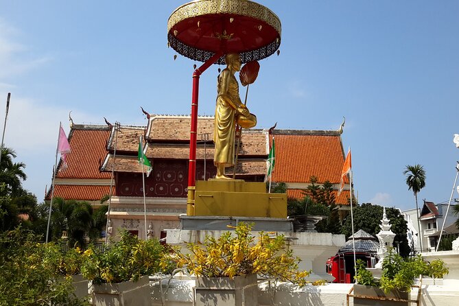 Old City & Temples Tour Doi Suthep Temple & Famous Cnx. Lunch - Exploring Famous CNX