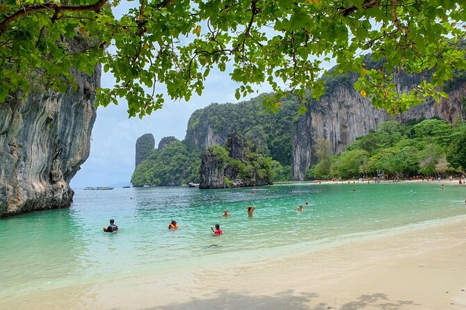 One-Day Tour at Hong Islands by Speedboat From Krabi - Cancellation Policy and Refunds