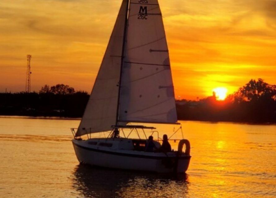 Orlando: Private Sunset Sailing Trip on Lake Fairview - Inclusions