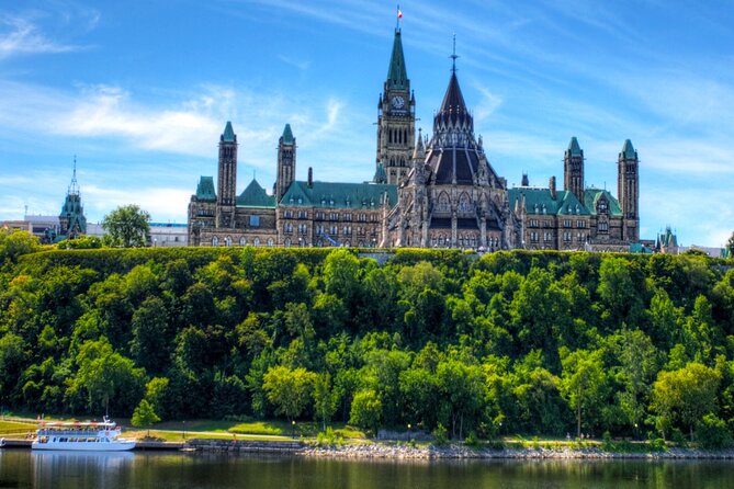 Ottawa Boat Cruise - Pauls Boat Line