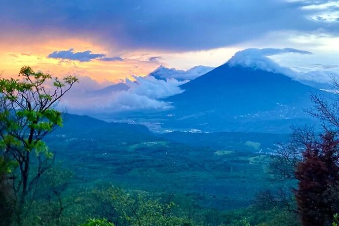 Pacaya Volcano Luxury Sunset Horseback Riding Tour/ Dinner Cooked By-Lava Chef - Sunset Tour Availability