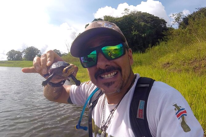 Paddle Board Private Tour Nuevo Arenal, Lake Arenal - Common questions