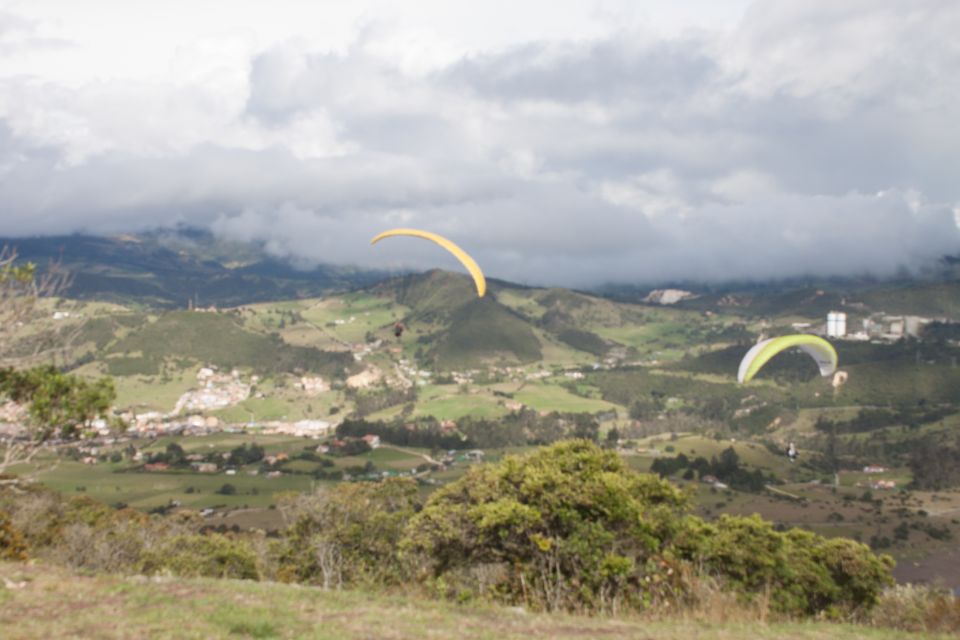 Paragliding Activity With Transfers From Bogota - Booking Information