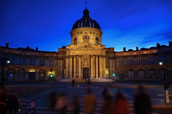 Paris by Night: 2-Hour Private Walking Tour - Common questions