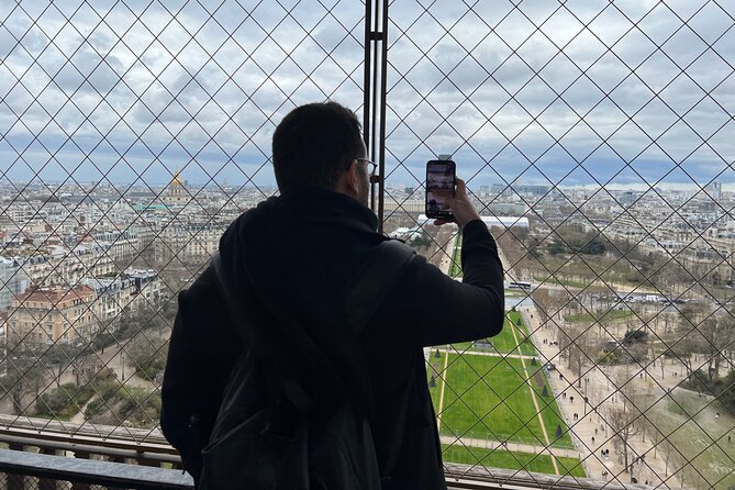 Paris Eiffel Tower Climbing Experience by Stairs With Cruise - Reviews of Eiffel Tower Climbing Experience