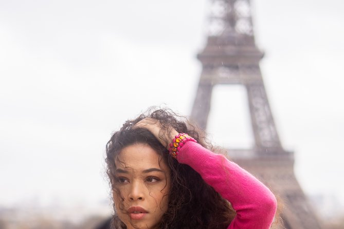 Paris Fashion Photoshoot With a Pro Team - Accessibility Considerations