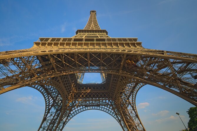Paris, Je T'Aime Movie Locations Private Tour in Paris - Customizable Itineraries