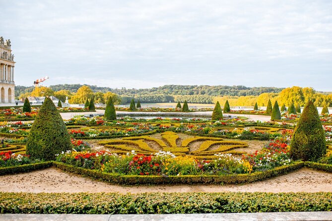 Paris: Priority Pass to Versailles Palace With Gardens & Estate - Visitor Insights on Versailles Experience