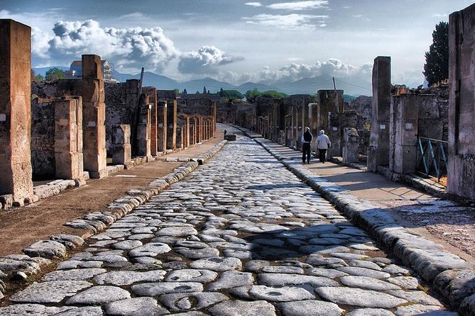 Pompeii & Mount Vesuvius Private - Tour Itinerary Details