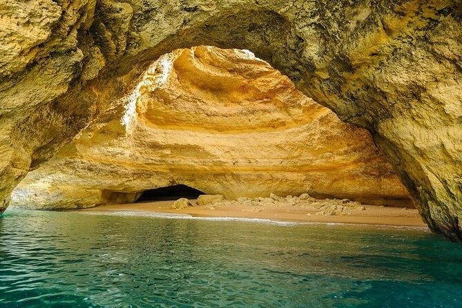 Portimão Private Boat Tour Caves Circuit and Coast Sightseeing - Dolphin Spotting Opportunity