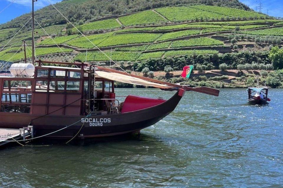 Porto: Douro Valley Guide, 3 Wine Tastings, Lunch, Cruise - Douro River Cruise
