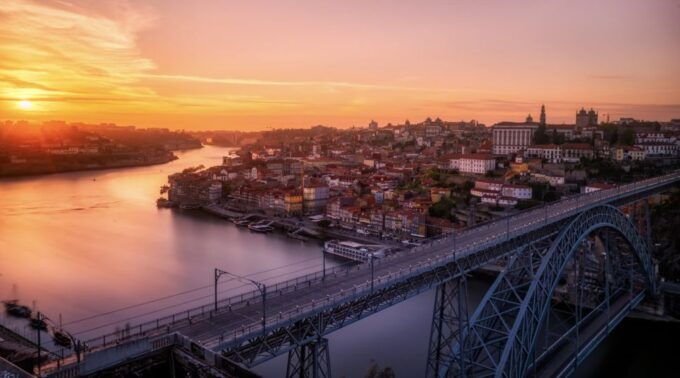 Porto: Pub Crawl With Shots and Drinking Games - Customer Reviews