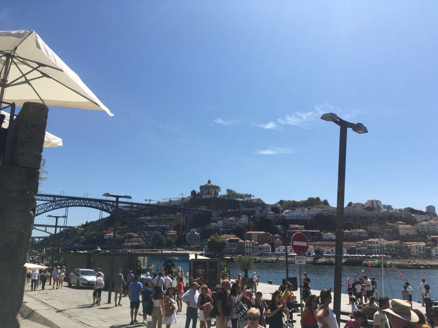 Porto Self-Guided Walking Tour and Scavenger Hunt - Experience Highlights