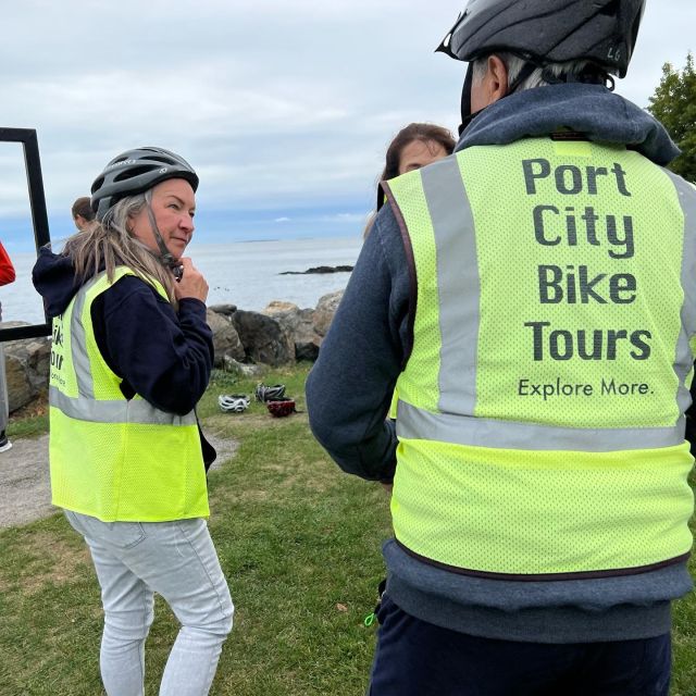 Portsmouth: Historic Neighborhoods Guided Bike Tour - Inclusions and Equipment