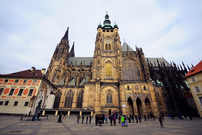 Prague Castle Walking Tour - Background