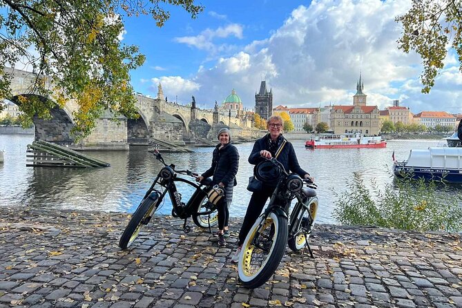 Prague Historical & Viewpoints Retro E-Bike Group Tour - Safety Guidelines and Recommendations