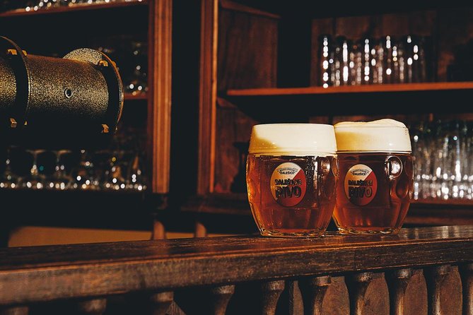 Prague Microbrewery Tour and Beer Tasting - Tour Guides