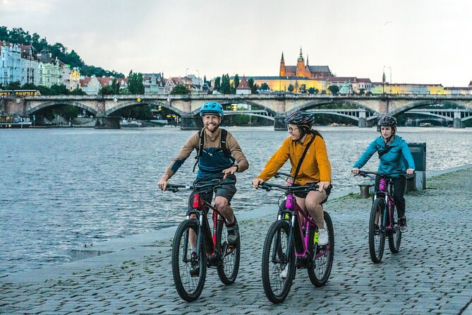 Prague on E-Bike: Explore Greater Downtown Parks & Epic Views - Safety Guidelines