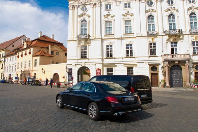 Prague to Salzburg: Private Transfer - Meeting and Pickup Information