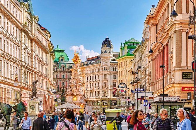 Prague to Vienna - Private Transfer With 2 Hours of Sightseeing - Reviews and Ratings