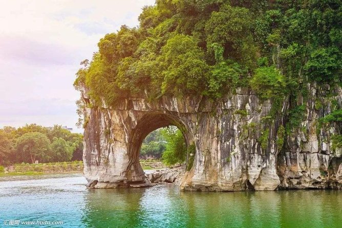 Private 1-Day Guilin Tour Including Elephant Trunk Hill And Reed Flute Cave - Customer Reviews