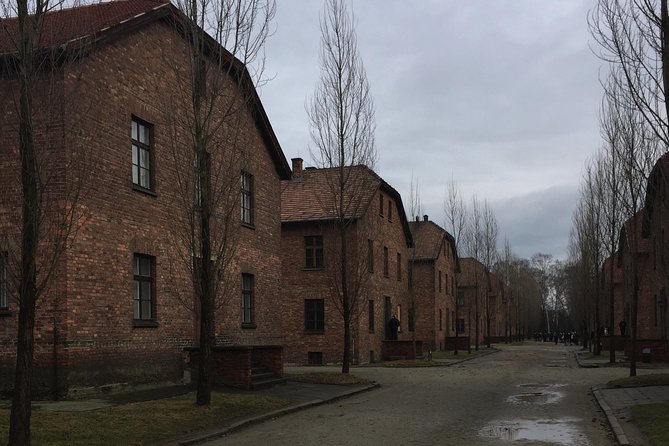 Private 8 Day Memorial Tour: Follow Anne Frank From Amsterdam to Auschwitz - Pricing and Group Size Options