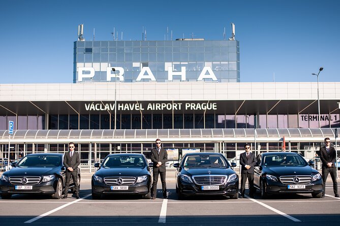 Private Arrival Transfer: Prague Airport - Common questions