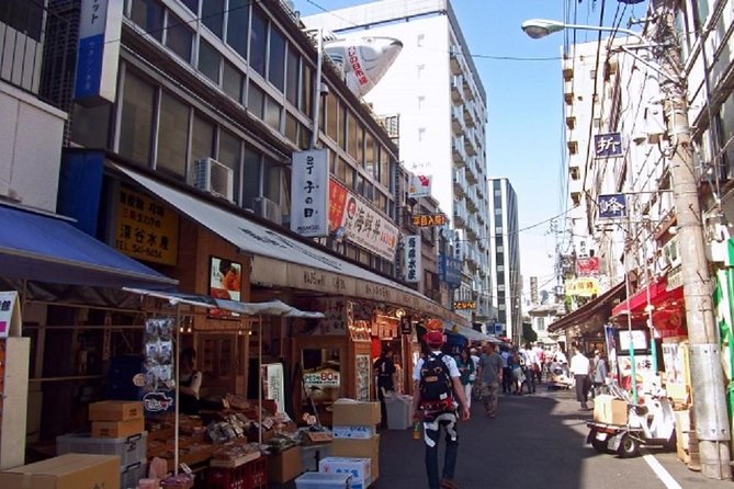 Private Asakusa Sightseeing and Tsukiji Food Tour - Refund Policy Details